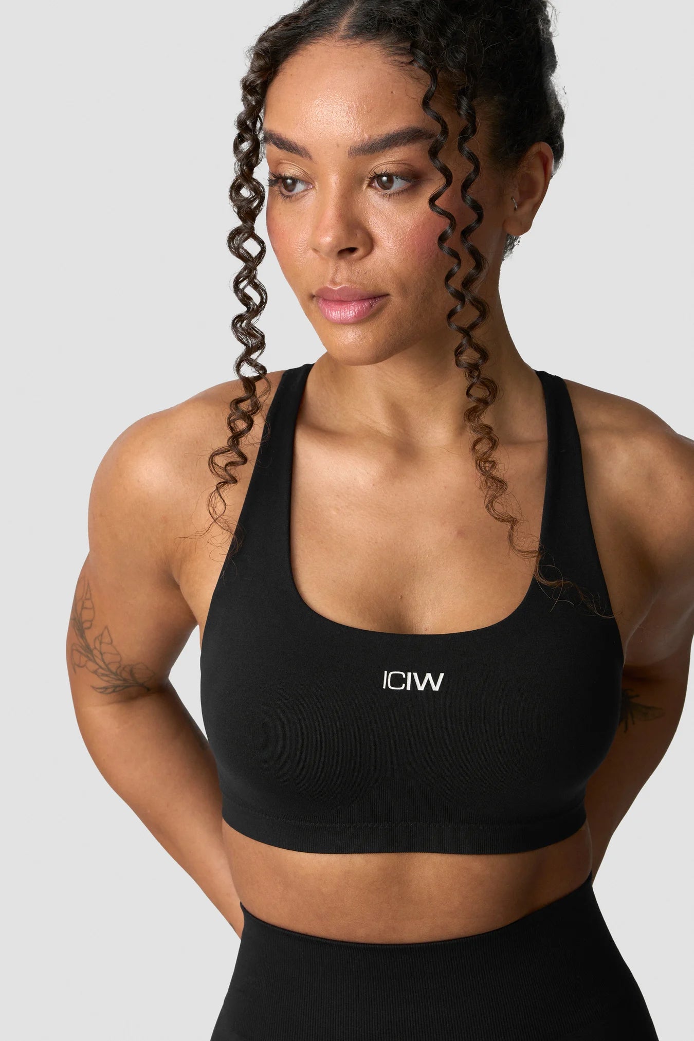 ICANIWILL Smooth Seamless Sports Bra