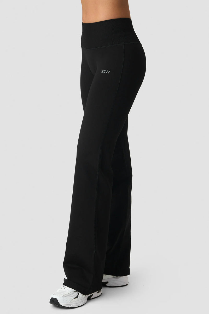 ICANIWILL Define Seamless Straight Pants