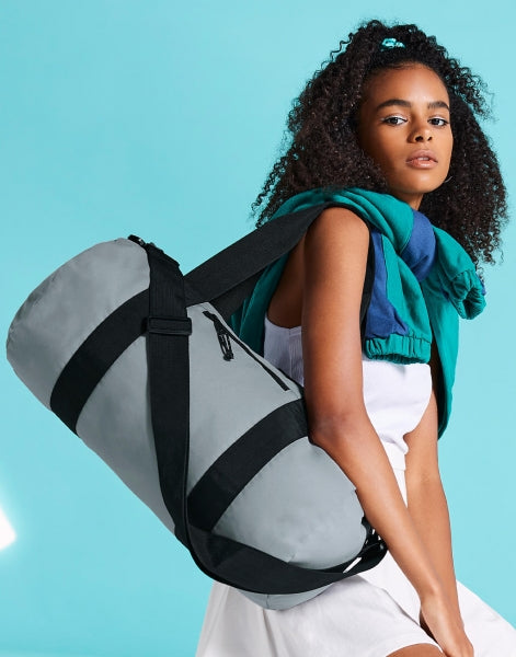 Bagbase Recycled Barrel Bag treenikassi 20l (eco)